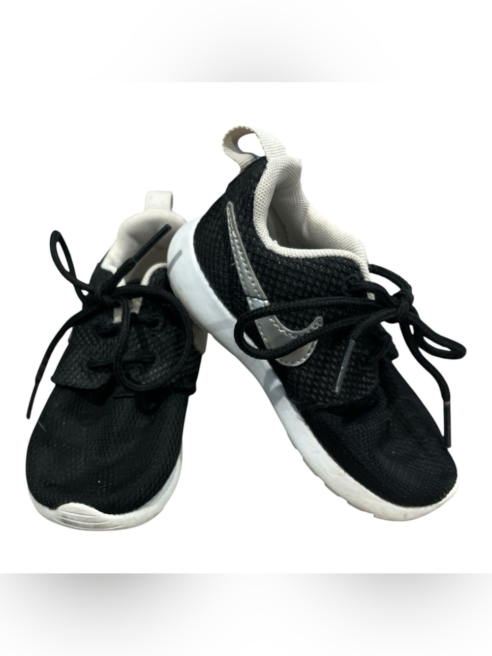Nike Roshe One Toddler Shoes Size 7C Black Metallic Silver White Sneakers